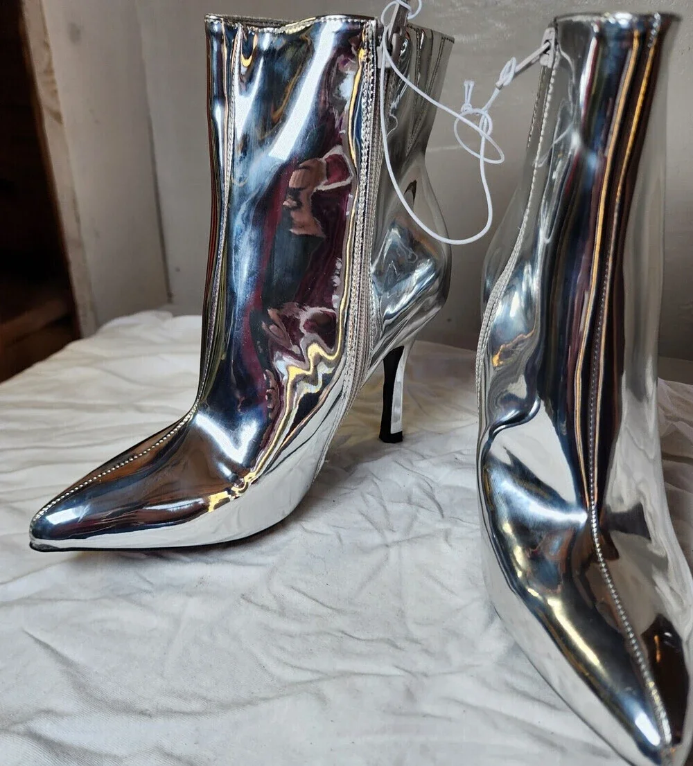 New A New Day Women High Heel Ankle Boots Silver Shiny Pointed Toe Boots Sze 7.5